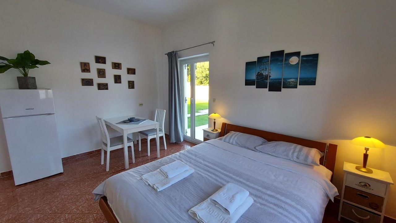 Ferienwohnung Soline Ada Pjescana Uvala Exterior foto