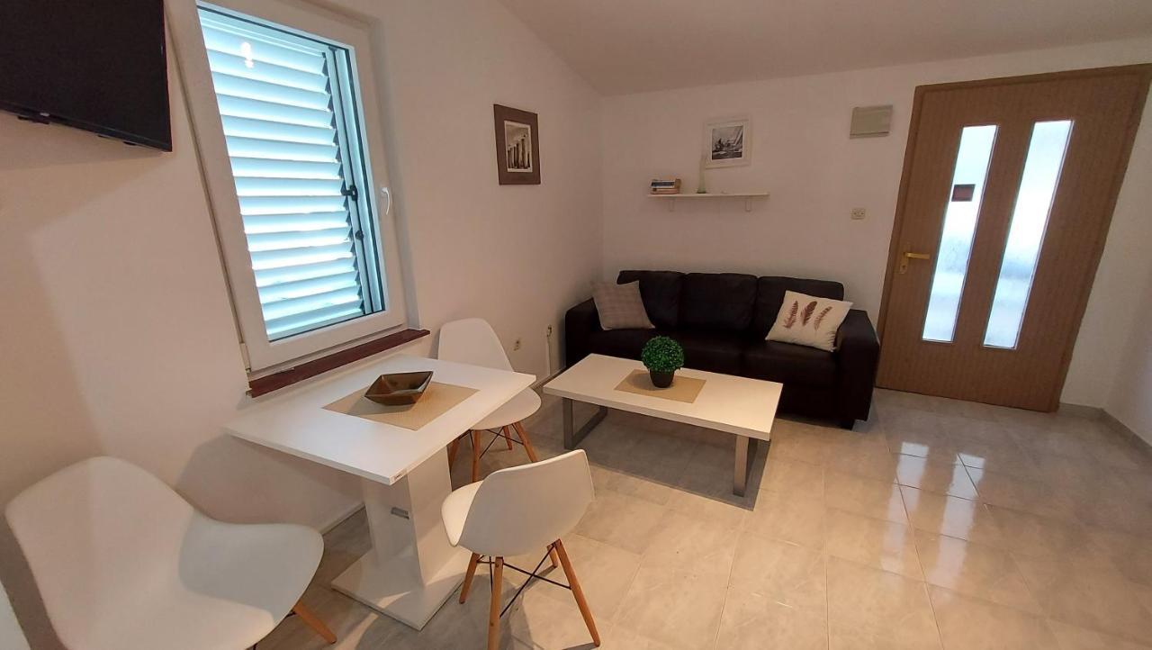 Ferienwohnung Soline Ada Pjescana Uvala Exterior foto