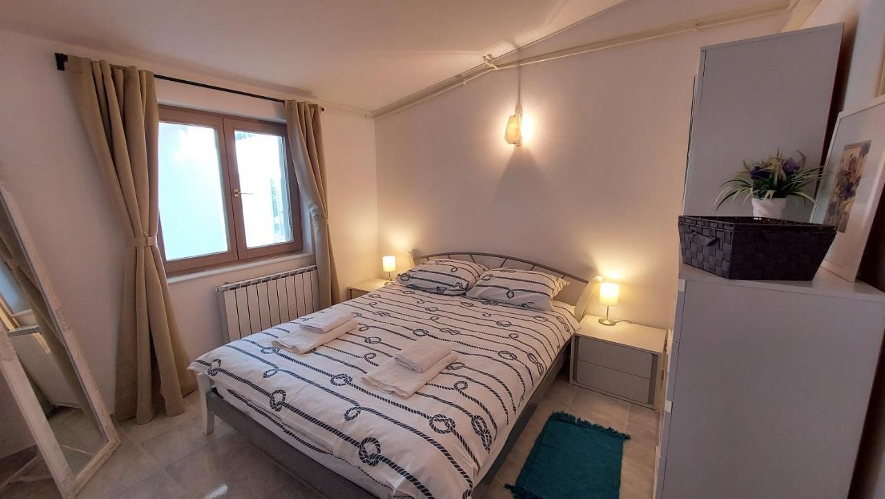 Ferienwohnung Soline Ada Pjescana Uvala Exterior foto