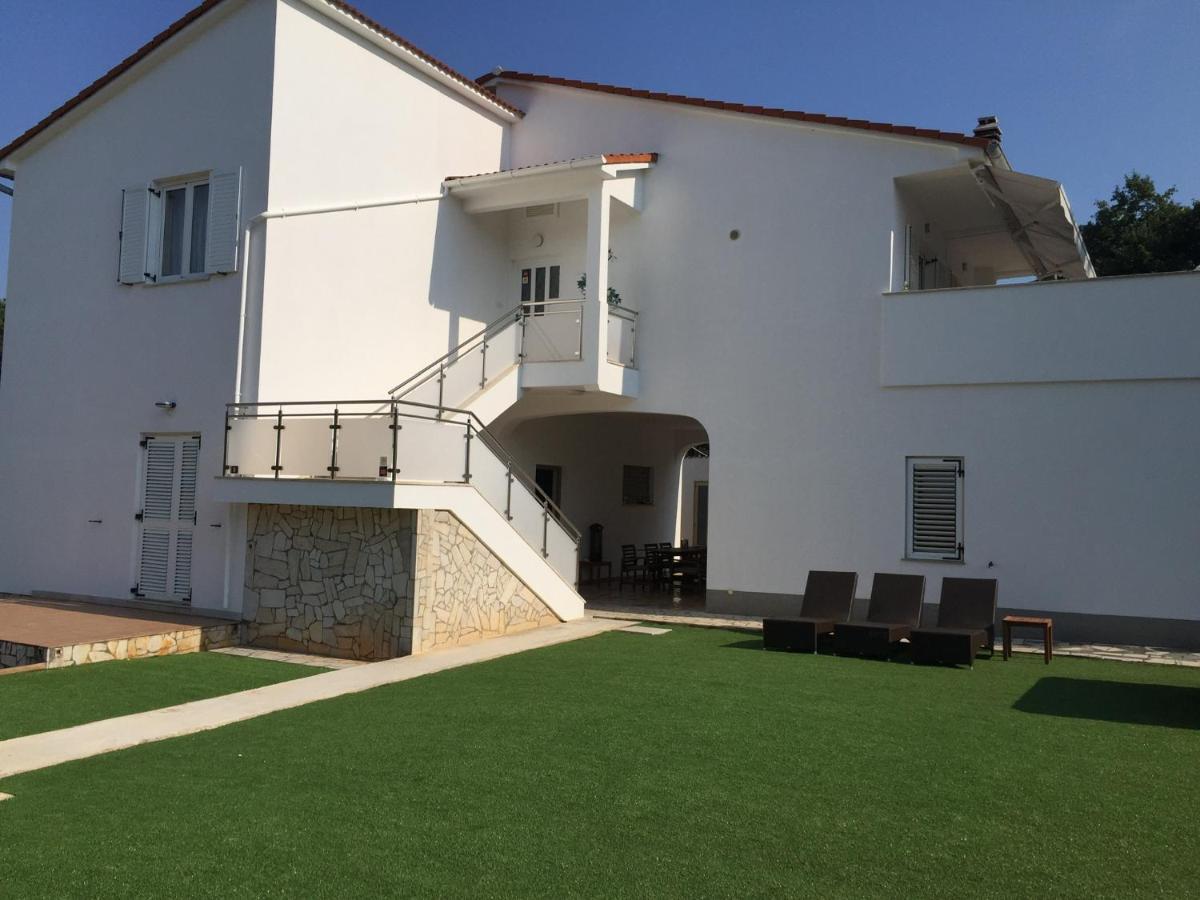 Ferienwohnung Soline Ada Pjescana Uvala Exterior foto
